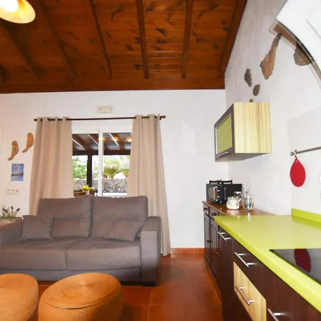 Book Jet - Malpai With Private Pool Jacuzzi וילה