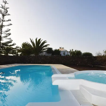 Willa Book Jet-villa Malpai With Private Pool & Jacuzzi Roque